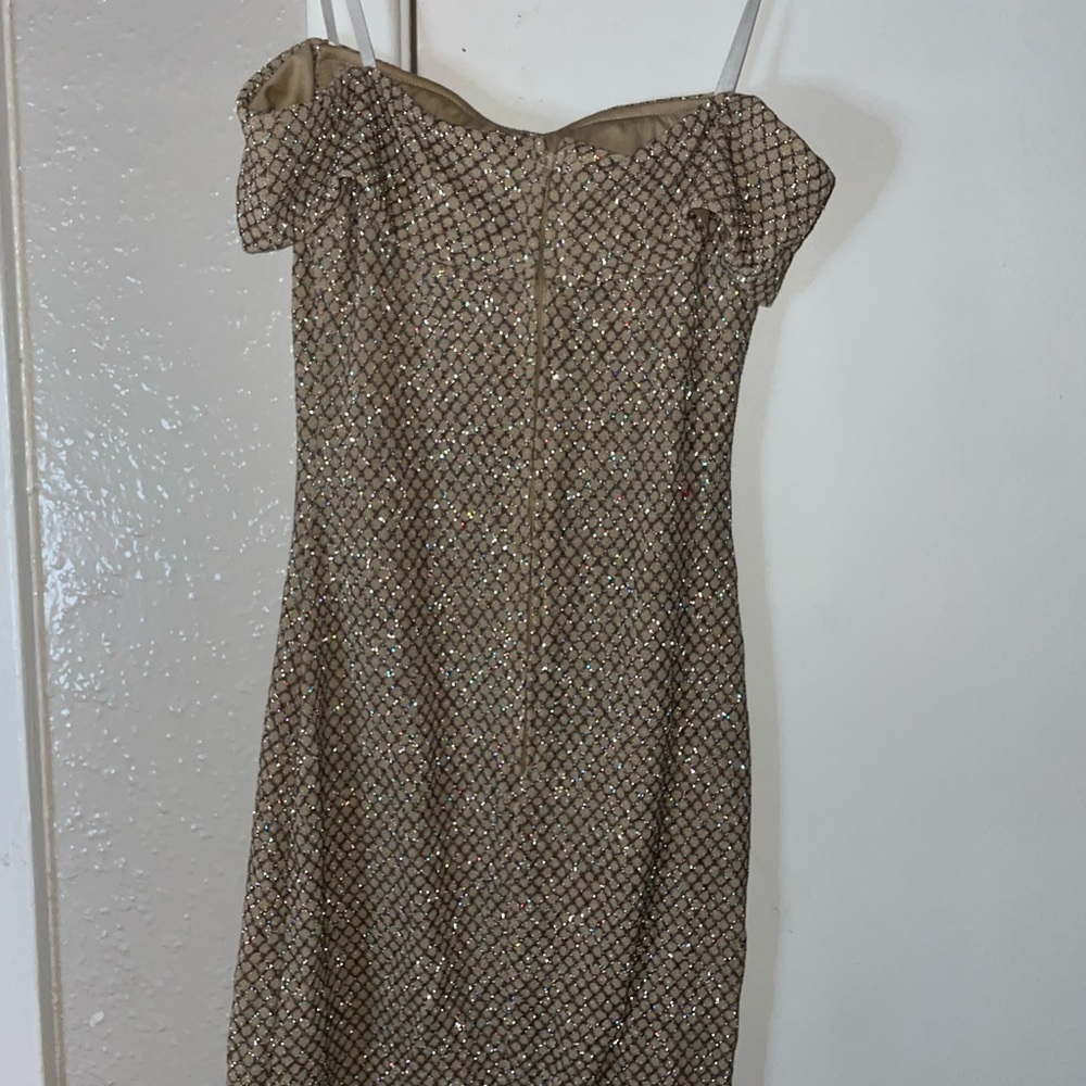 SPARKLY GOLD DRESS - Picture 3 of 3
